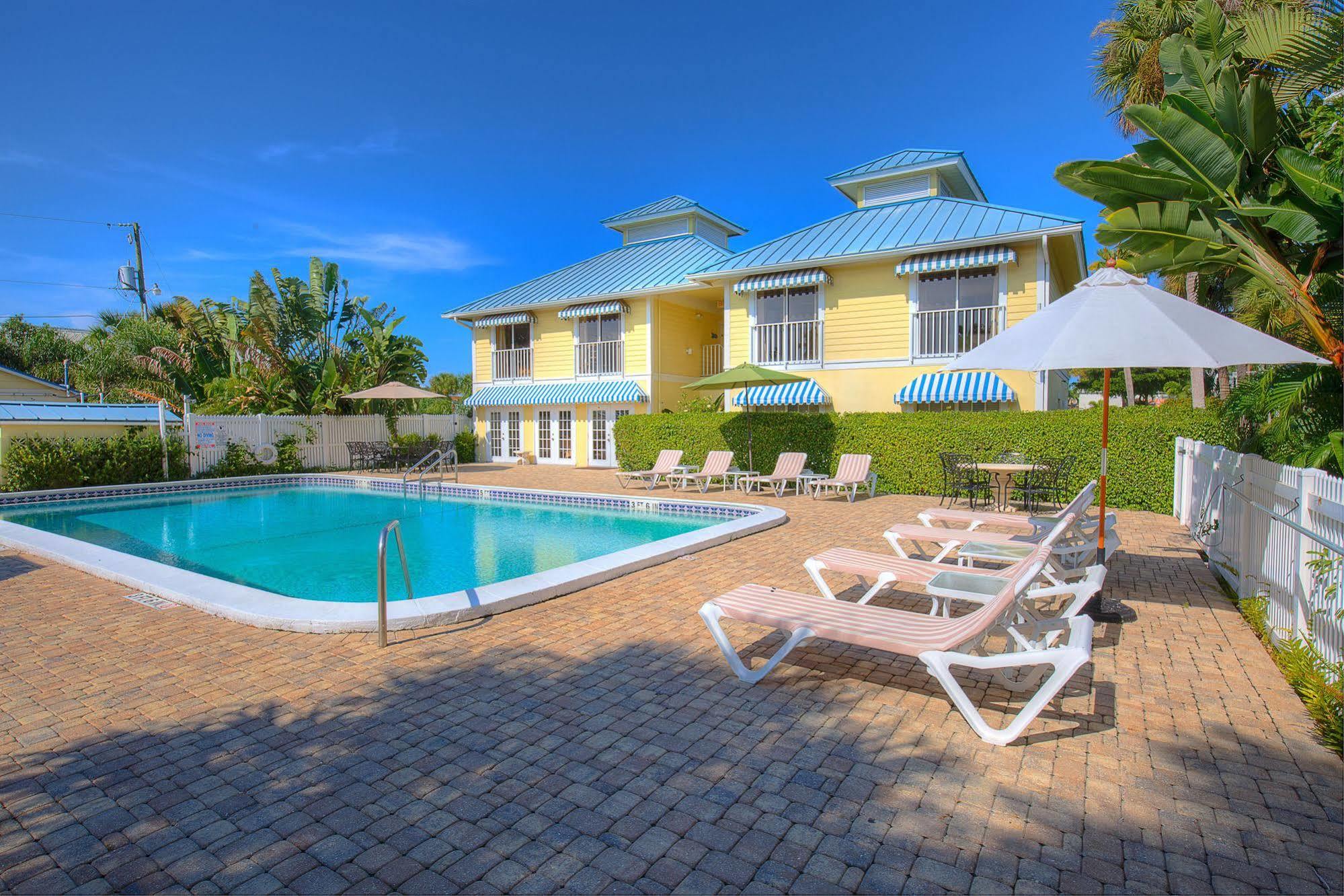 Naples Garden Inn Ngoại thất bức ảnh